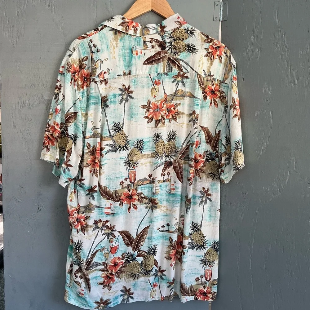 Campia Moda Men's Tropical Print Shirt - Red and Green - Picture 3 of 9